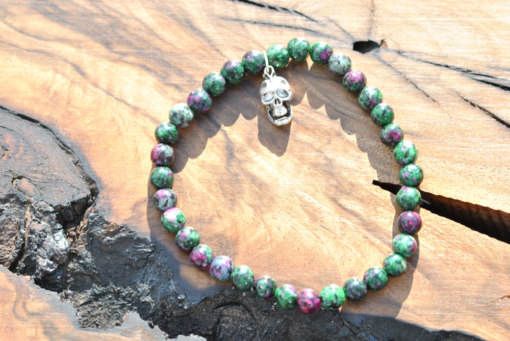 Armkette Zoisit mit Rubin