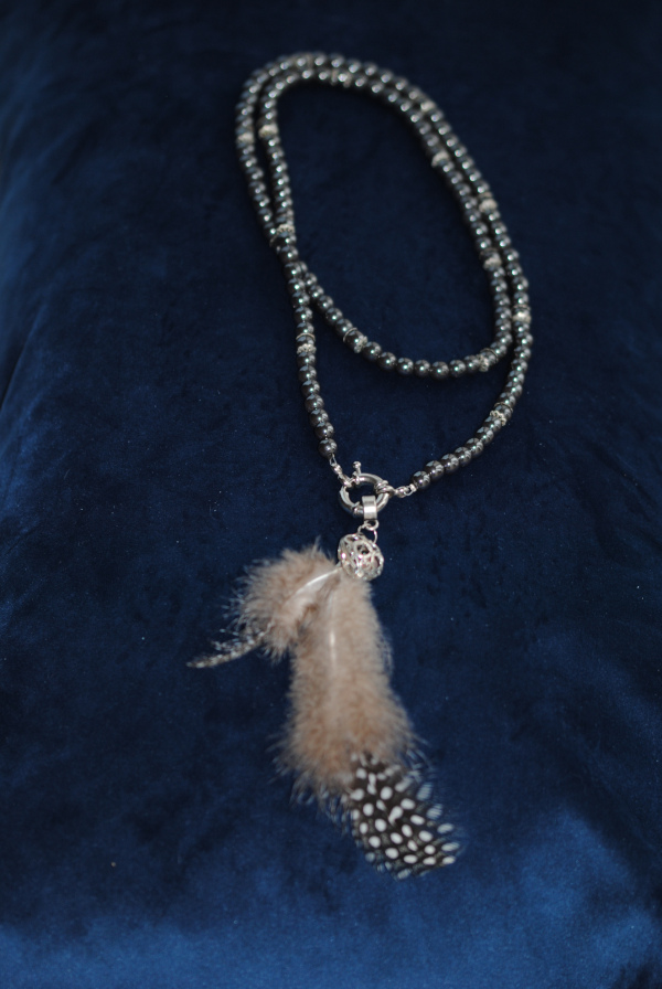 Lange Halskette aus Hämatit